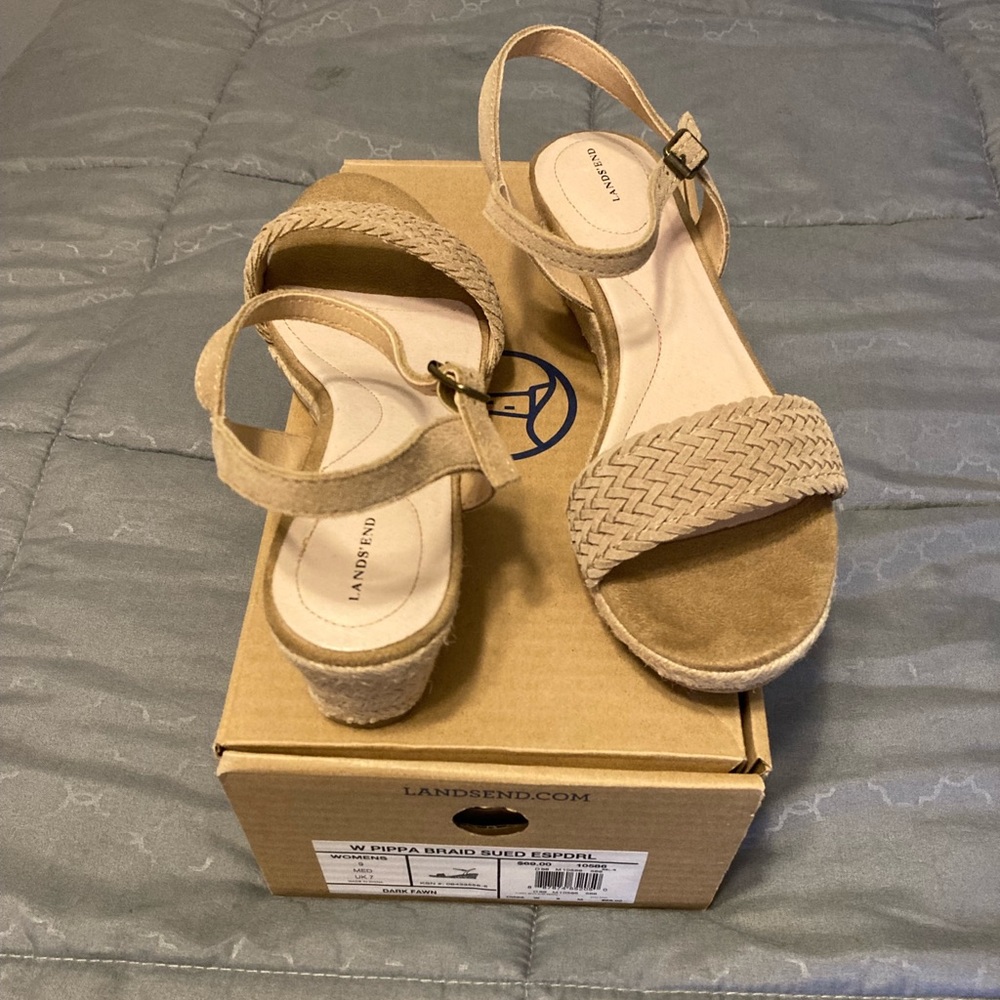 Lands’ End Wedges